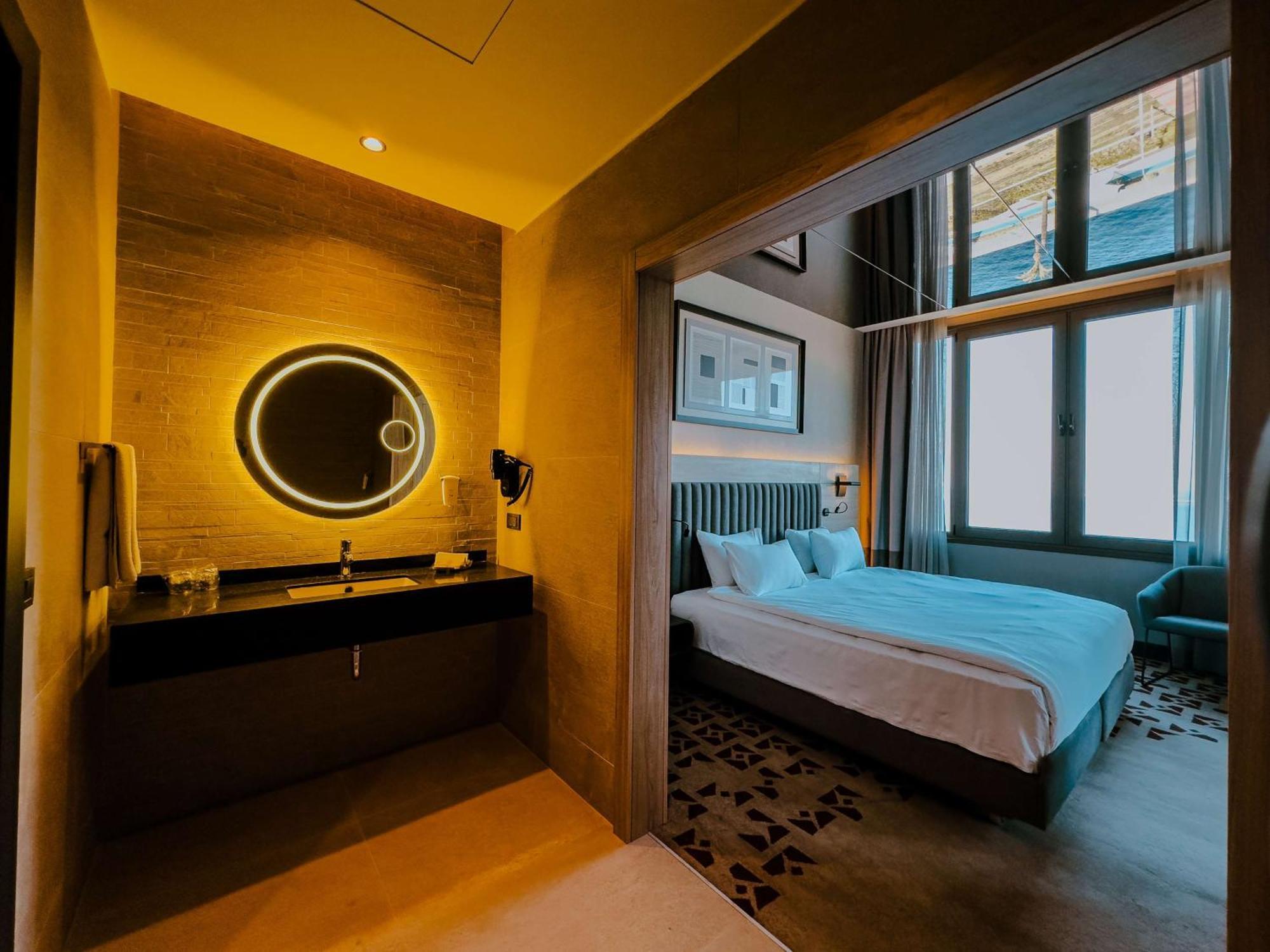 Best Western Plus Hotel Konak Измир Экстерьер фото