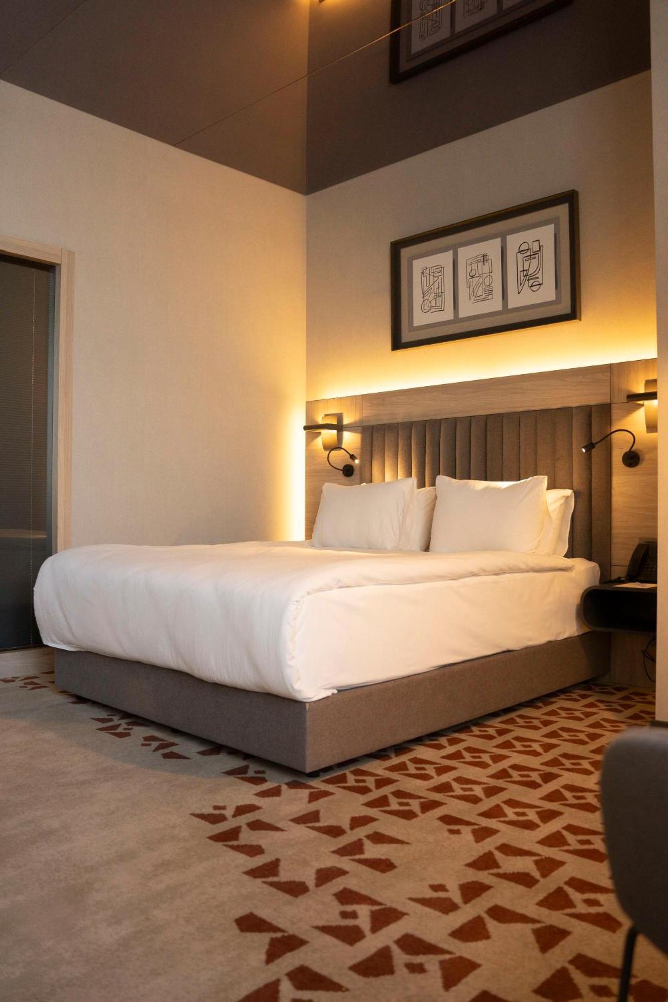 Best Western Plus Hotel Konak Измир Экстерьер фото